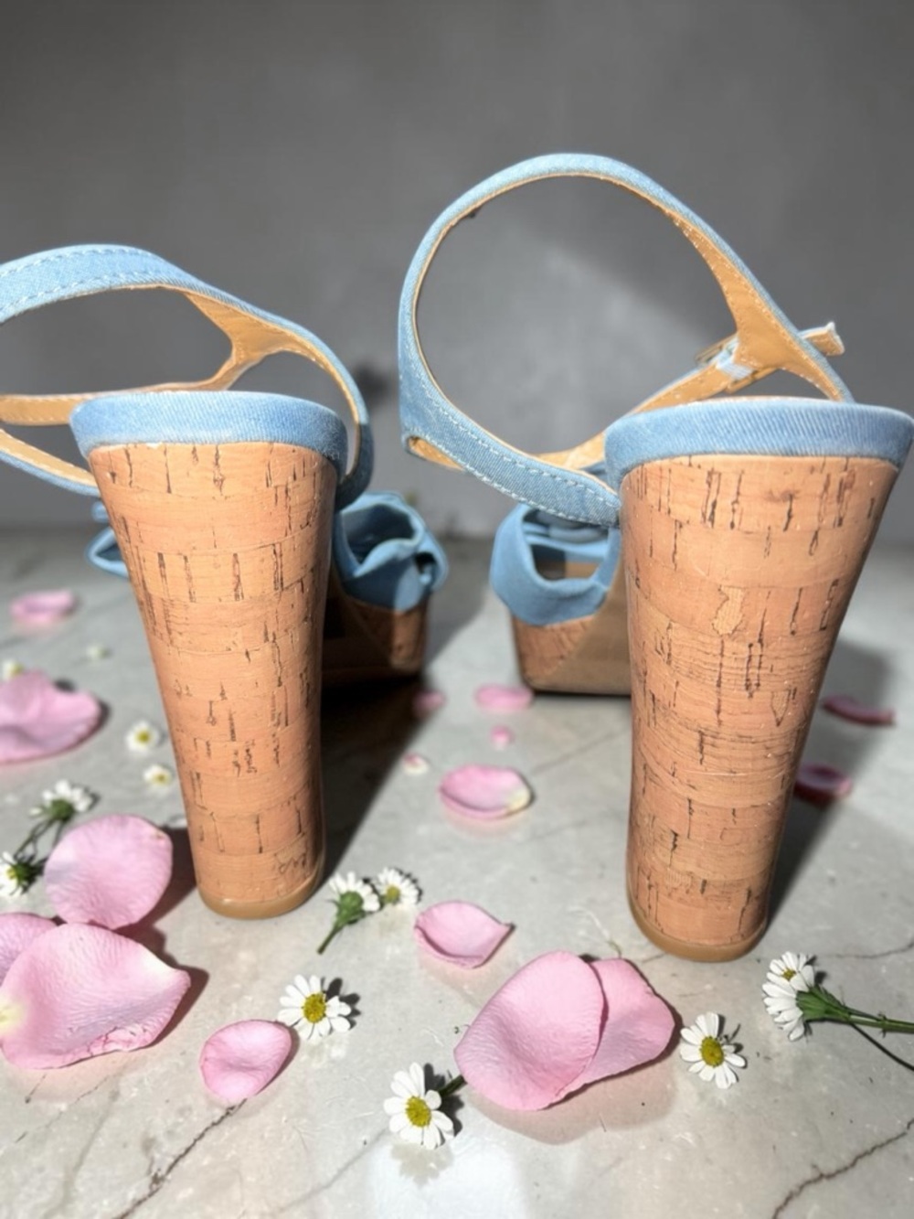 LAUREN CONRAD Blue Bow Cork Heels Size 8 - Picture 3 of 7